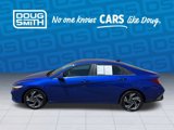 Used 2025 Hyundai Elantra Limited image 3