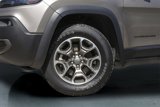Used 2021 Jeep Cherokee Trailhawk image 4