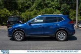 Used 2019 Nissan Rogue SV image 3