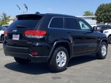 Used 2017 Jeep Grand Cherokee Laredo image 4