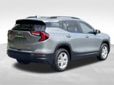 Used 2024 GMC Terrain SLE w/ Driver Convenience Package image 3