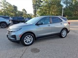 Used 2023 Chevrolet Equinox LS w/ LS Convenience Package image 3