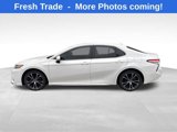 Used 2020 Toyota Camry SE image 2