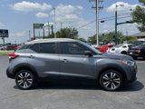Used 2019 Nissan Kicks SV image 2