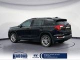 Used 2022 GMC Terrain SLT w/ Tech Package image 3