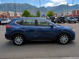 Used 2017 Nissan Rogue S image 2
