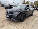 New 2024 Volkswagen Tiguan SE R-Line image 2