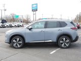Used 2023 Nissan Rogue SL w/ SL Premium Package image 3