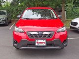 Used 2021 Subaru Crosstrek 2.0i image 2