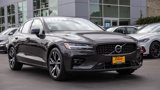 Used 2025 Volvo S60 B5 Core image 5