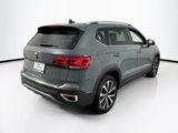 Used 2022 Volkswagen Taos SE image 5