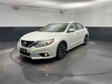 Used 2016 Nissan Altima 2.5 SL w/ 2.5 Technology Package image 5