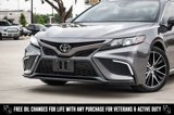 Used 2022 Toyota Camry SE image 3