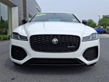 Certified 2024 Jaguar XF R-Dynamic SE image 5