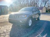 Used 2021 Jeep Grand Cherokee Laredo image 3