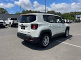 Used 2022 Jeep Renegade Latitude image 5