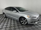Used 2016 Ford Fusion SE w/ Equipment Group 201A image 2