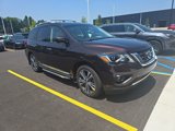 Used 2019 Nissan Pathfinder Platinum image 3