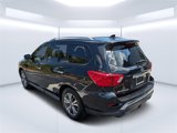 Used 2019 Nissan Pathfinder SL image 5