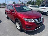 Used 2019 Nissan Rogue SV image 2