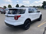 Used 2017 Ford Explorer XLT w/ Equipment Group 202A image 6