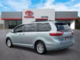 Used 2015 Toyota Sienna XLE image 6
