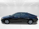 Certified 2025 Hyundai Elantra SE image 4