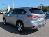 Used 2015 Toyota Highlander Limited image 3