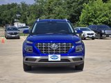 Used 2025 Hyundai Venue SEL image 2
