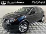 Used 2018 Nissan Rogue Sport SV image 2