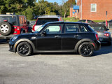 Used 2019 MINI Cooper 4-Door Hardtop image 5