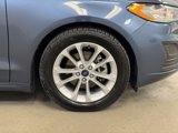 Used 2019 Ford Fusion SE image 4