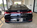 Used 2022 Hyundai Elantra SEL w/ Convenience Package image 3