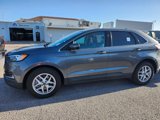 Used 2023 Ford Edge SEL image 2