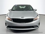 Used 2017 Kia Forte LX image 2