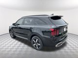 Used 2022 Kia Sorento S w/ Panoramic Sunroof Package image 3