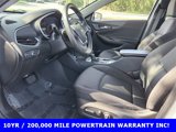 Used 2023 Chevrolet Malibu LT image 3