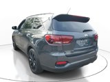 Used 2019 Kia Sorento S image 2