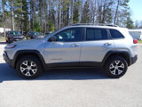 Used 2016 Jeep Cherokee Trailhawk image 5