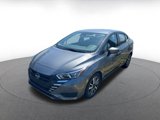 Used 2023 Nissan Versa SV image 3