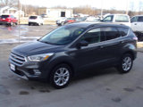 Used 2017 Ford Escape SE w/ Equipment Group 201A image 4