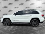 Used 2019 Jeep Grand Cherokee Trailhawk w/ Trailhawk Luxury Group image 2
