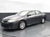 Used 2014 Toyota Camry LE image 3