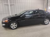 Used 2024 Chevrolet Malibu LT image 2
