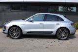 Certified 2024 Porsche Macan image 2