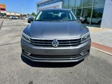 Used 2018 Volkswagen Passat 2.0T SE image 2
