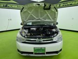 Used 2010 Ford Focus SE image 4