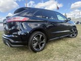 Used 2022 Ford Edge ST image 3