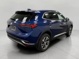 Used 2022 Buick Envision Essence w/ Technology Package I image 4