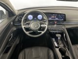 Used 2023 Hyundai Elantra Limited image 3